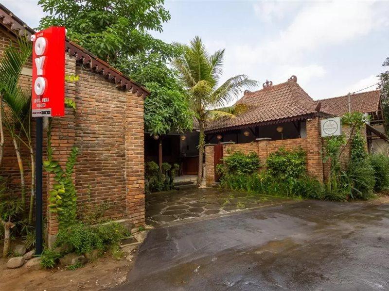 Abhaya Mudra Homestay Magelang Buitenkant foto