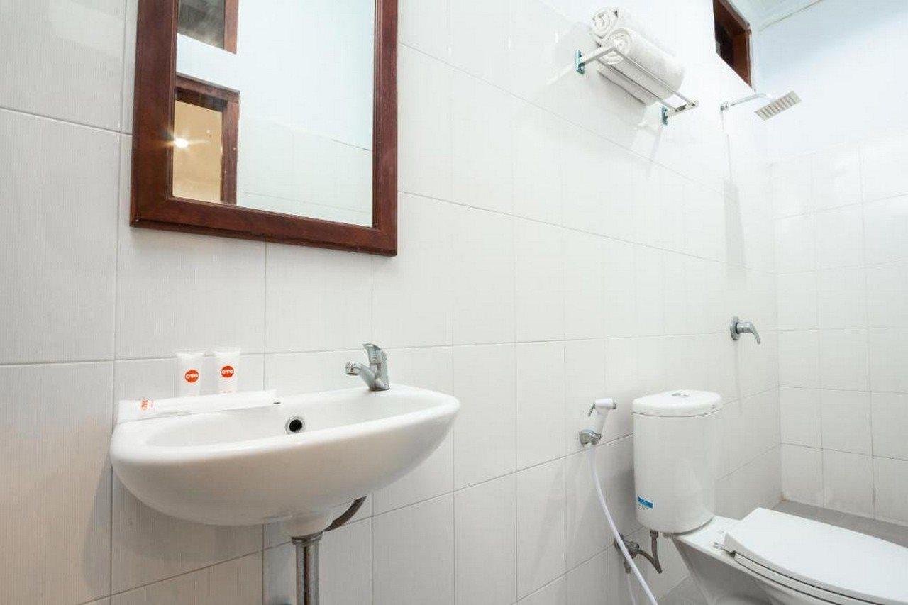 Abhaya Mudra Homestay Magelang Buitenkant foto