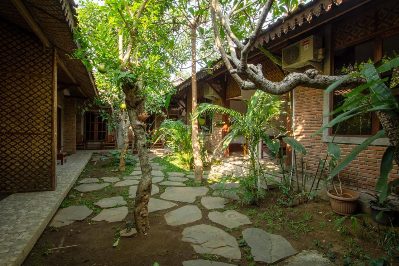 Abhaya Mudra Homestay Magelang Buitenkant foto