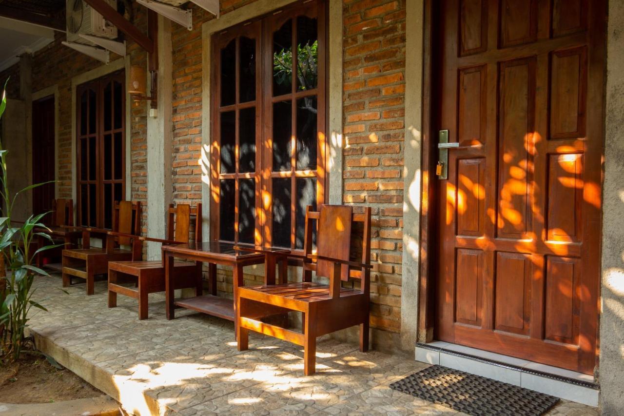 Abhaya Mudra Homestay Magelang Buitenkant foto