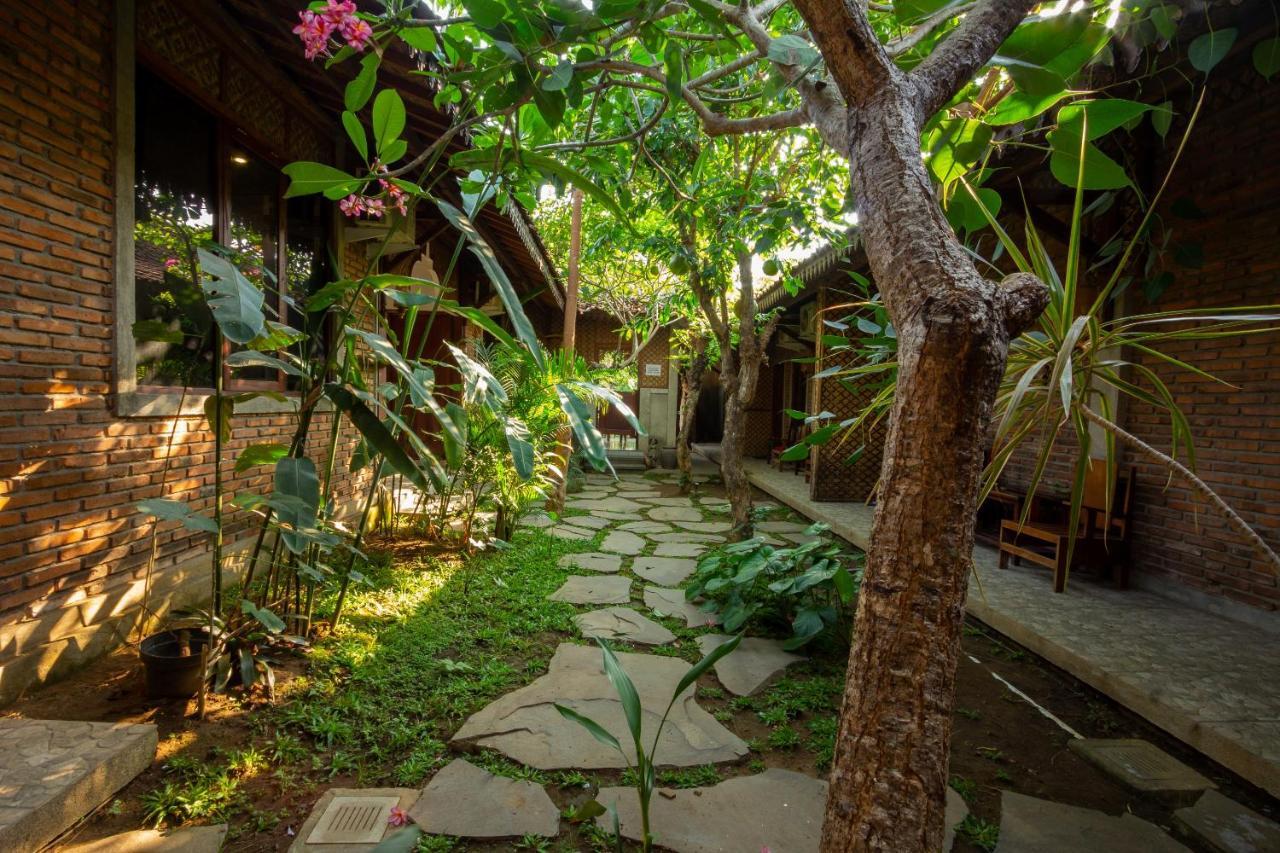Abhaya Mudra Homestay Magelang Buitenkant foto