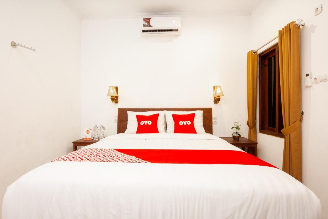 Abhaya Mudra Homestay Magelang Buitenkant foto
